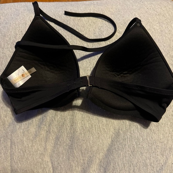 Black bikini top - Picture 3 of 4